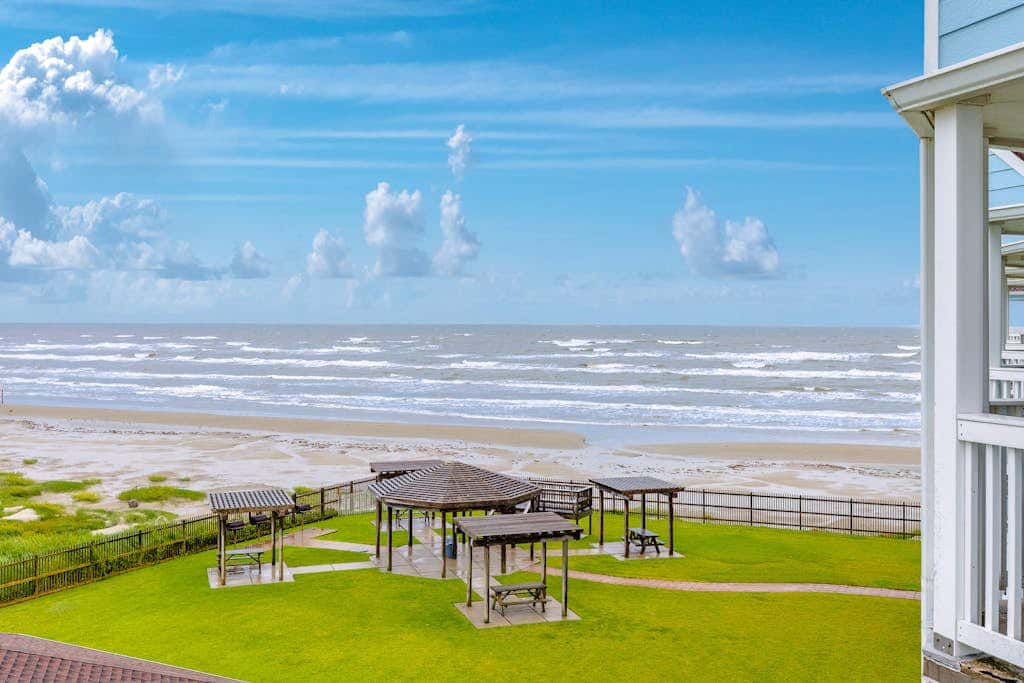Seascape #2319 Beach Happy