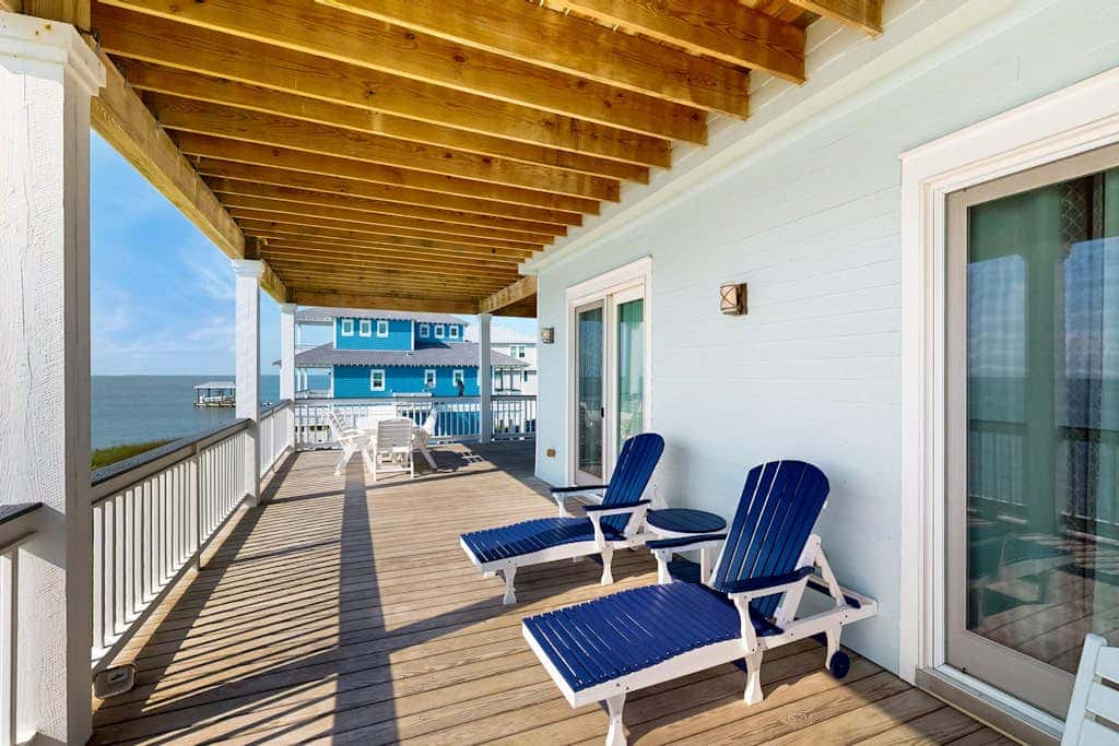 Blue Claws - Bayfront, Elevator & Resort Pools