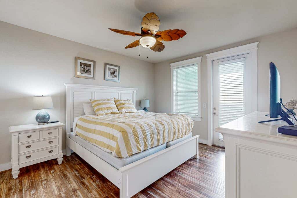Pointe West Retreat Unit 302