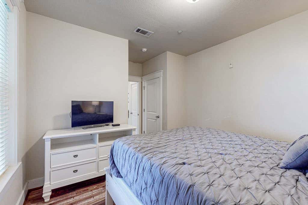Pointe West Retreat Unit 302