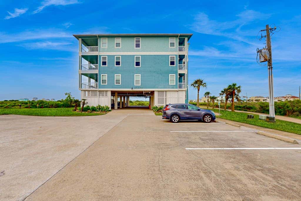 Pointe West Retreat Unit 302