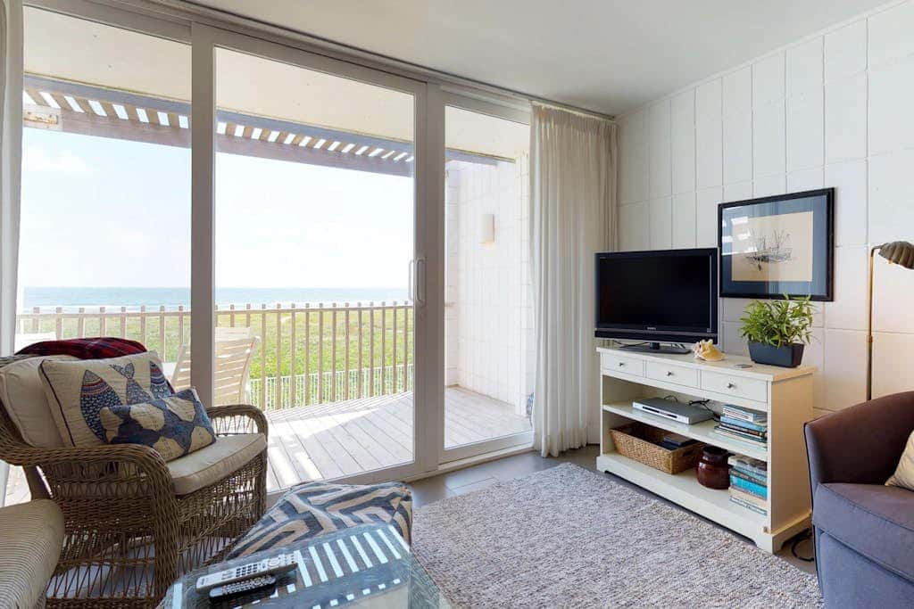 La Playa Condominiums 209