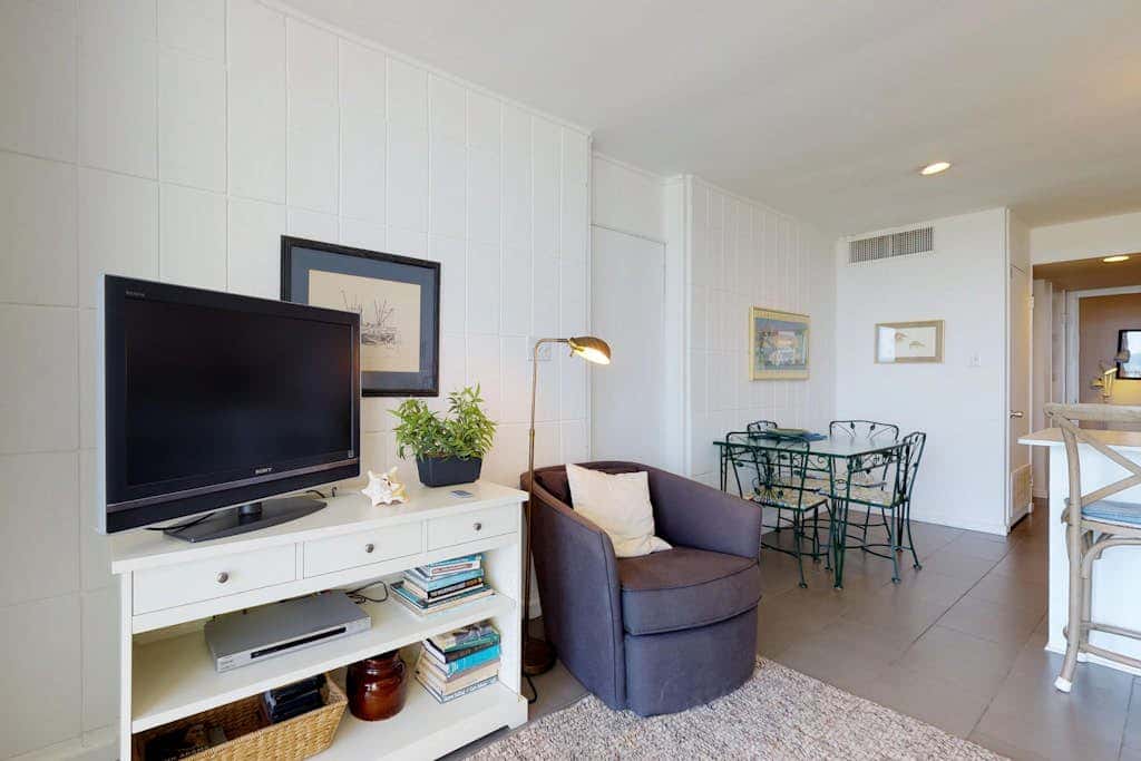 La Playa Condominiums 209