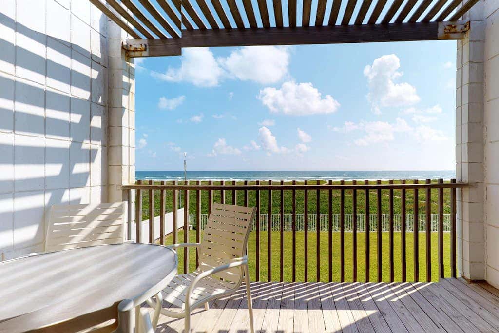 La Playa Condominiums 209