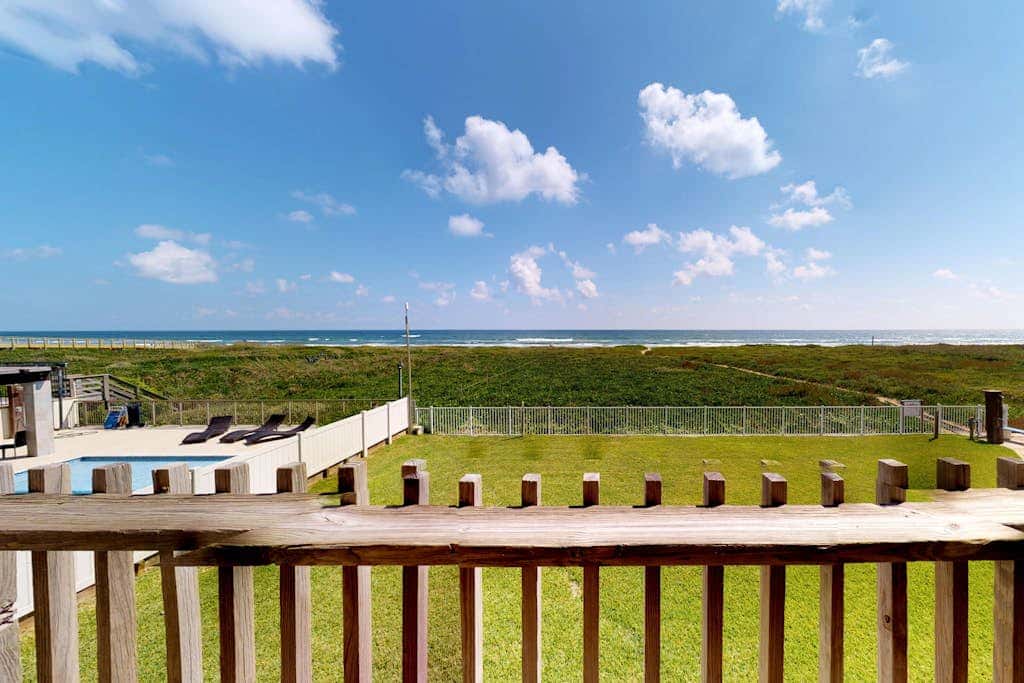 La Playa Condominiums 209