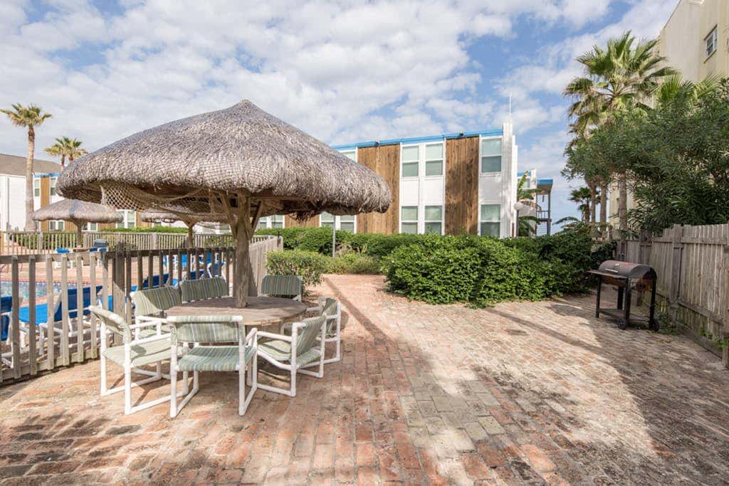 La Playa Condominiums 209