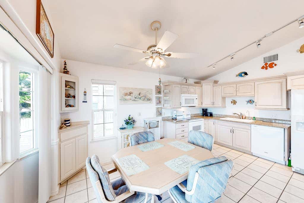 Long Island Village 349 Sand Dollar