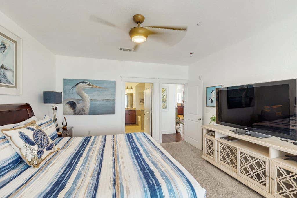 Sunset Estuary - Bay Views, Heated Pool & Hot Tub