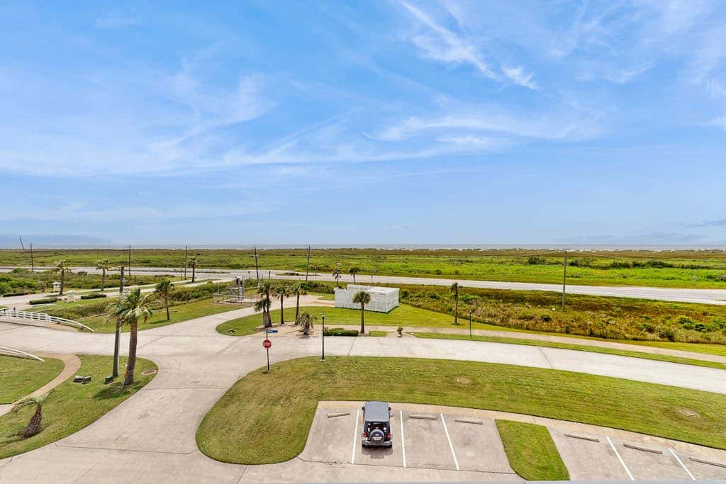 Sunset Estuary - Bay Views, Heated Pool & Hot Tub
