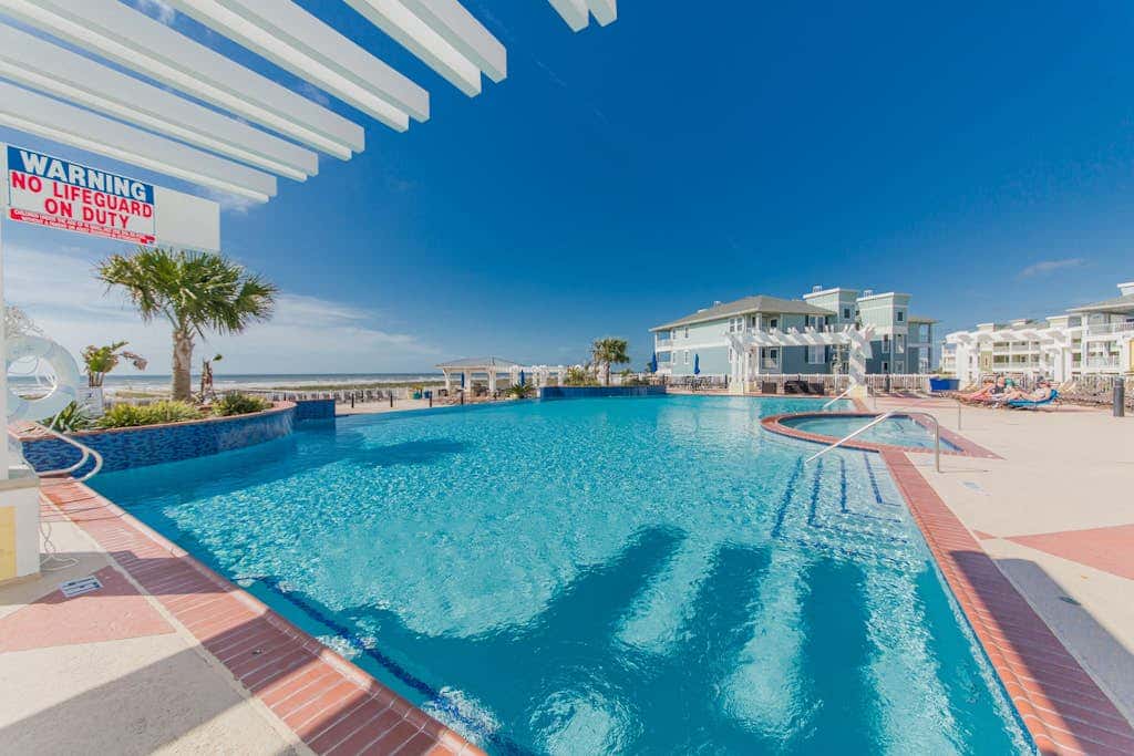 Sunset Estuary - Bay Views, Heated Pool & Hot Tub