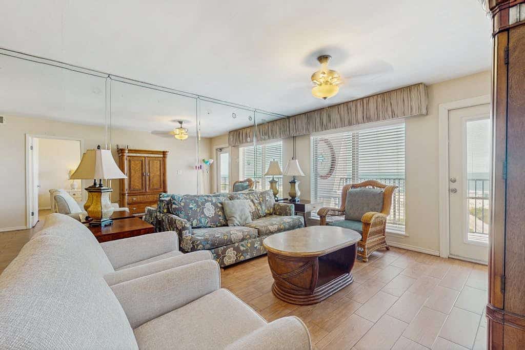 Suntide II Condominiums #306