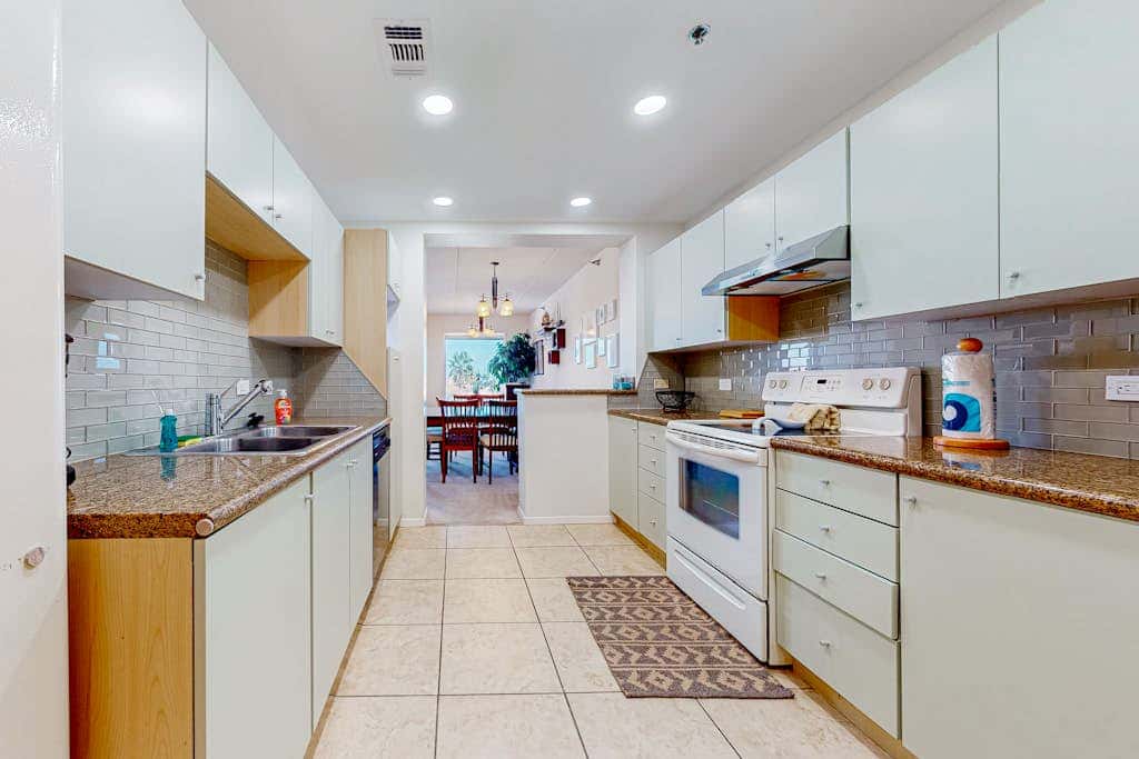 Palm Frond Sanctuary, Unit 302