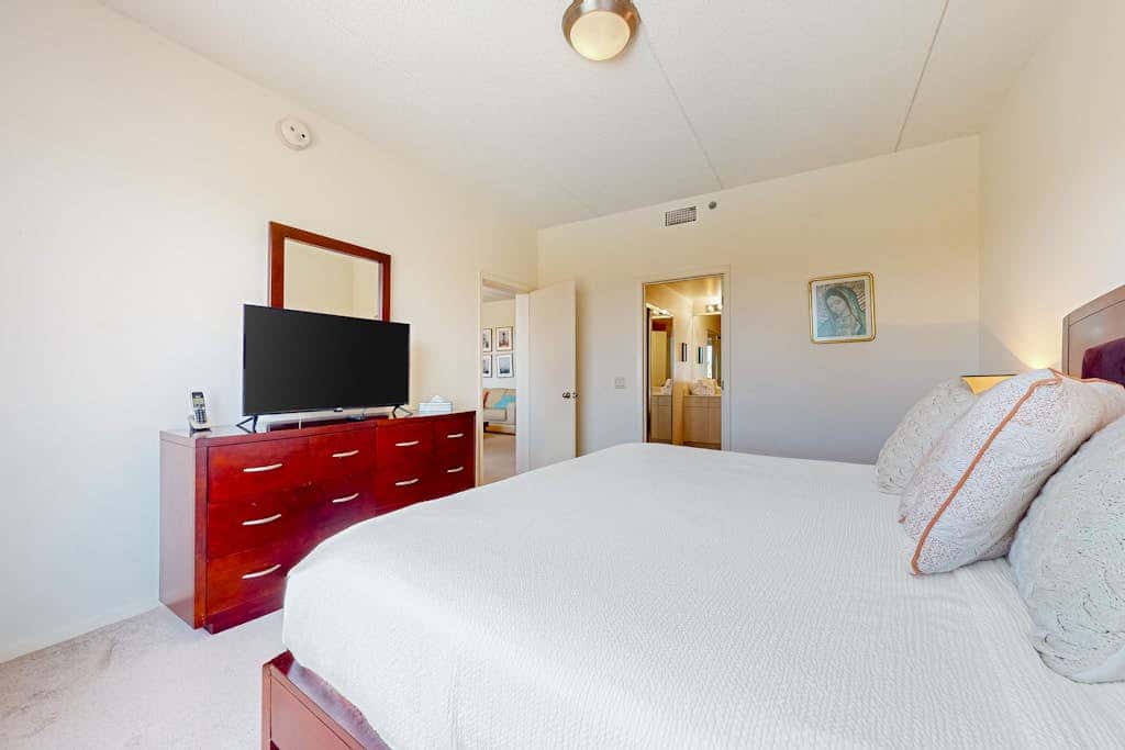 Palm Frond Sanctuary, Unit 302