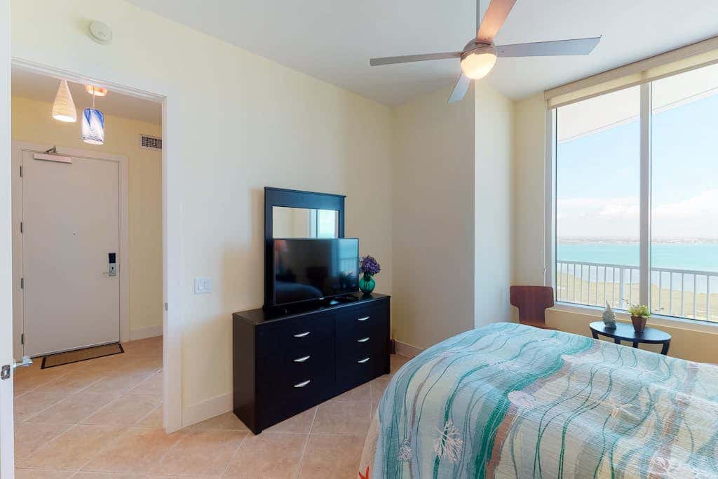 Sapphire Condominiums #2701