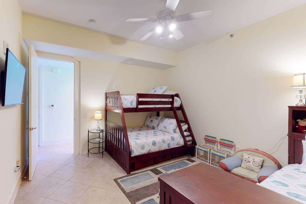 Sapphire Condominiums #2701