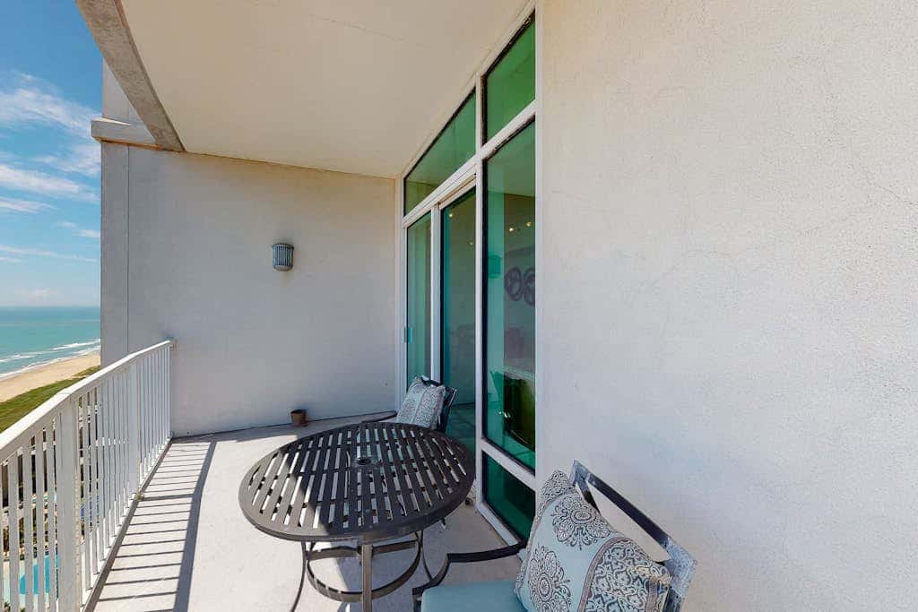 Sapphire Condominiums #2701