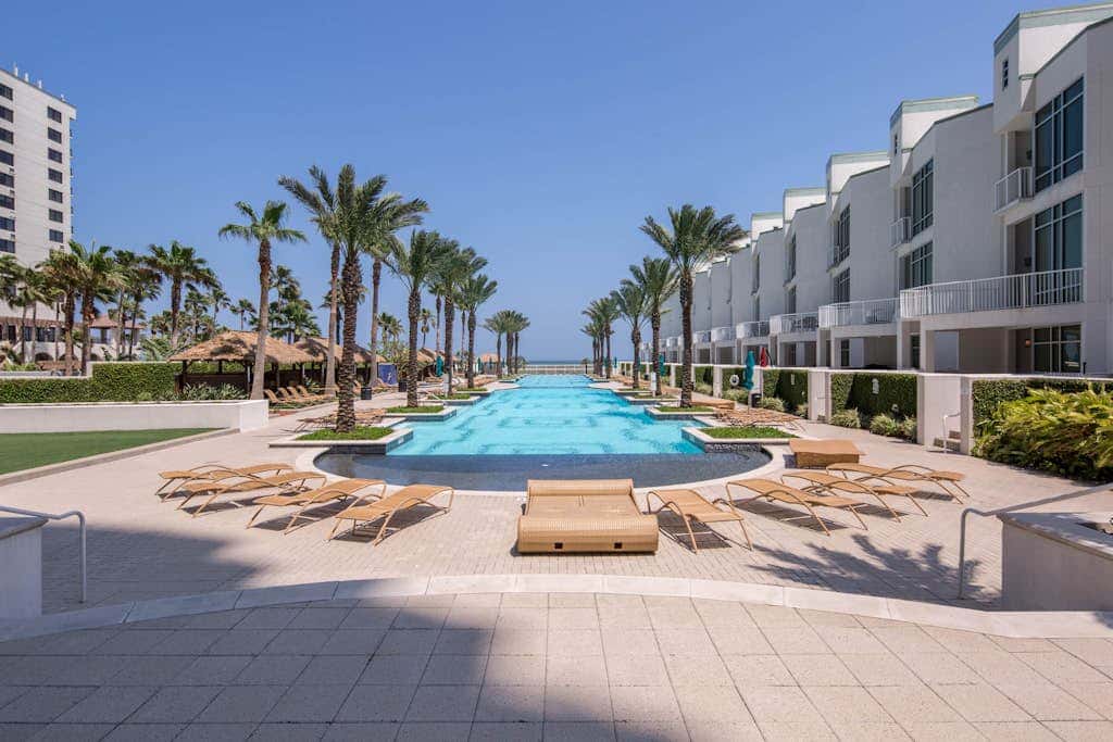 Sapphire Condominiums #2701