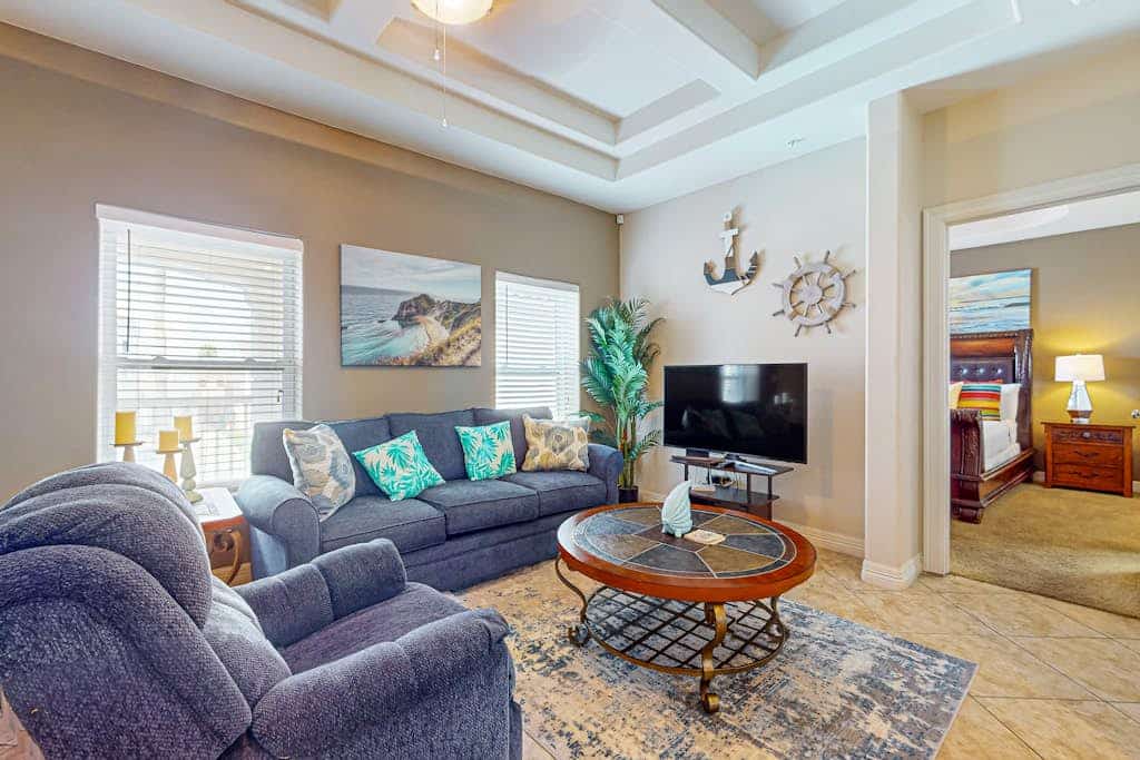 Sea Glass Condominiums 9