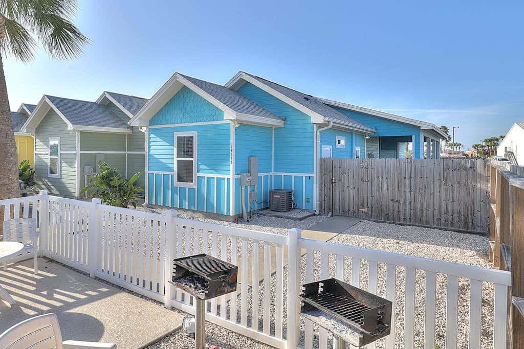 Anegada Village - Love & Luck