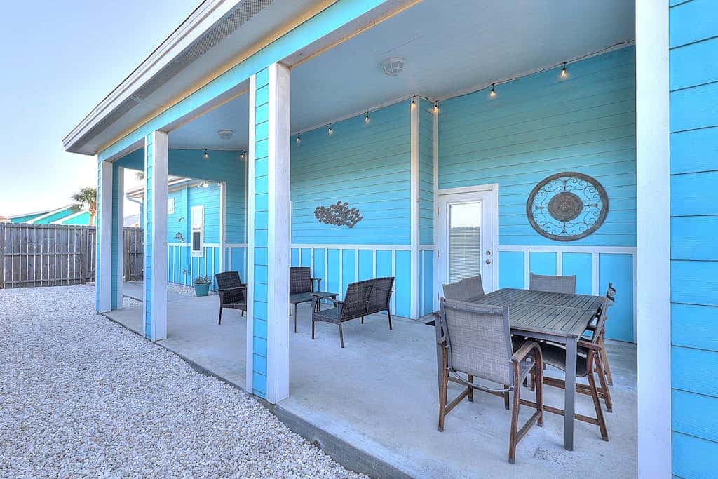 Anegada Village - Love & Luck