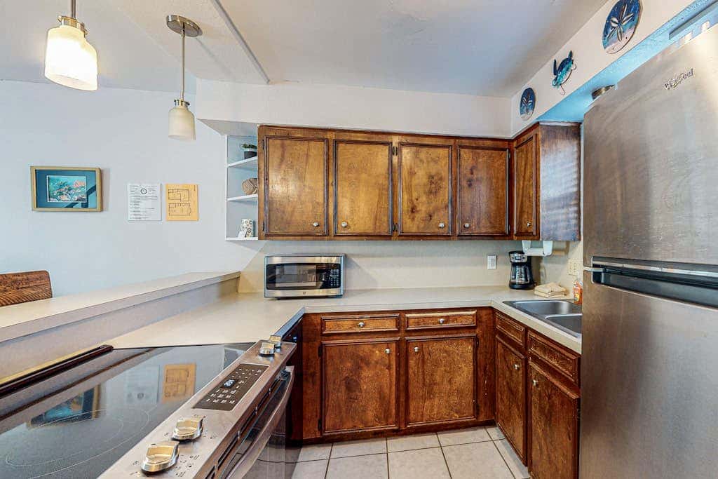 Leeward Cove B4 - Pool & Bay Views, Dogs Welcome