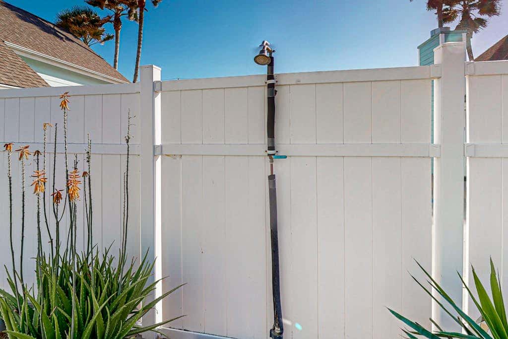 Leeward Cove B4 - Pool & Bay Views, Dogs Welcome