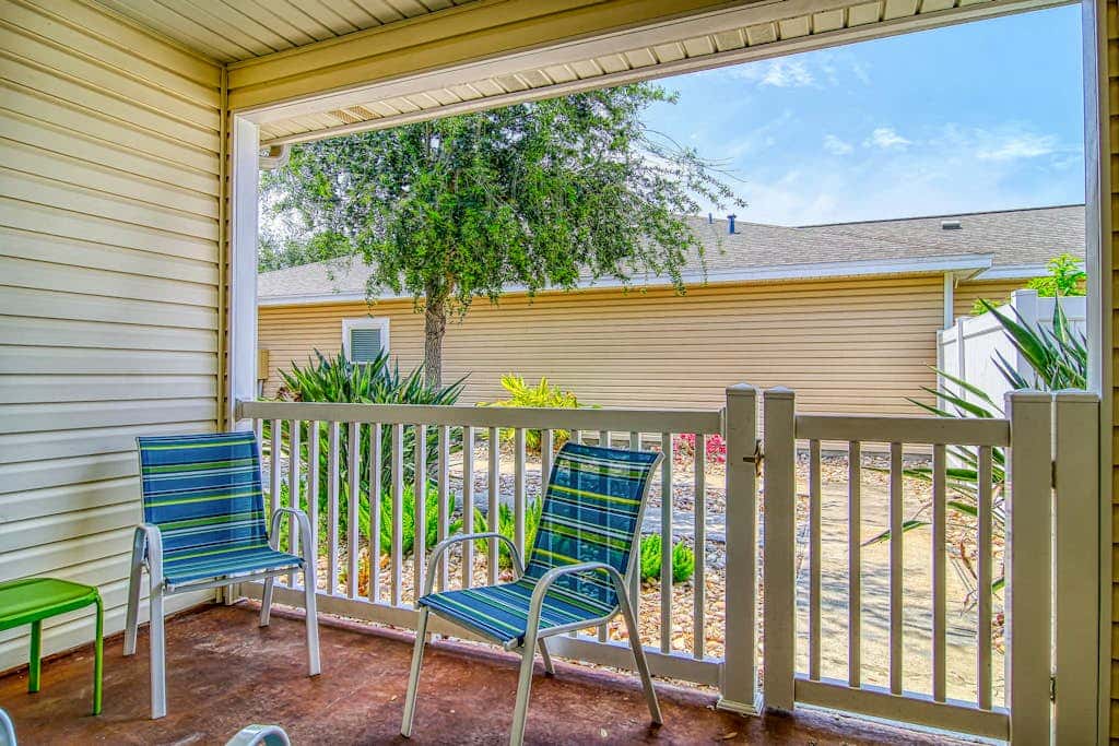 Palm Bay 306 - Pool & Patio, Short Walk to Beach