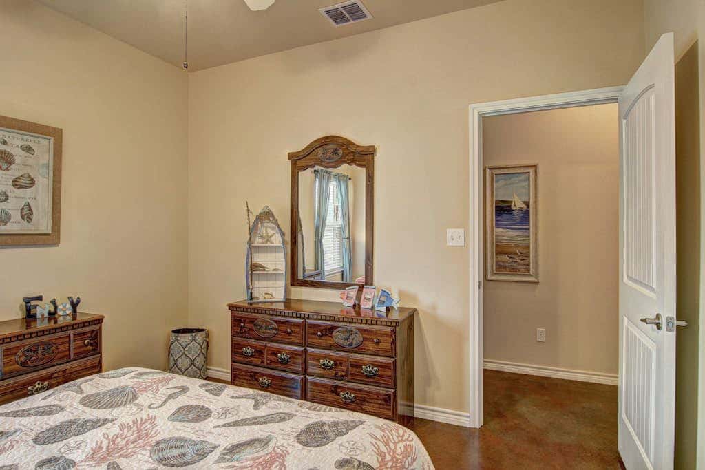 Palm Bay 307 - Heated Pool, Walk to the Beach