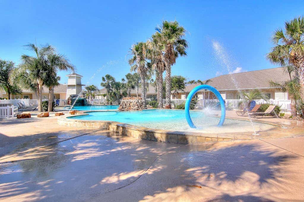 Palm Bay 307 - Heated Pool, Walk to the Beach