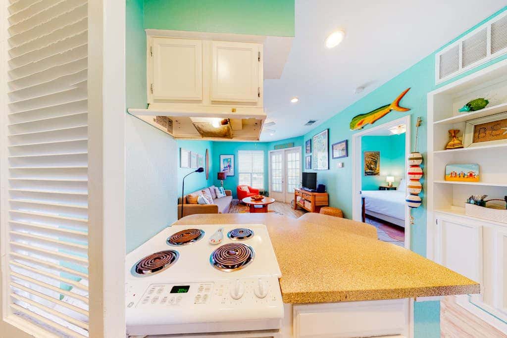 Beach Club 127 - Heated Pool, Hot Tub & Sauna