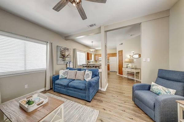 Cute beach condo with pool, central AC & washer/dryer - walk to the water