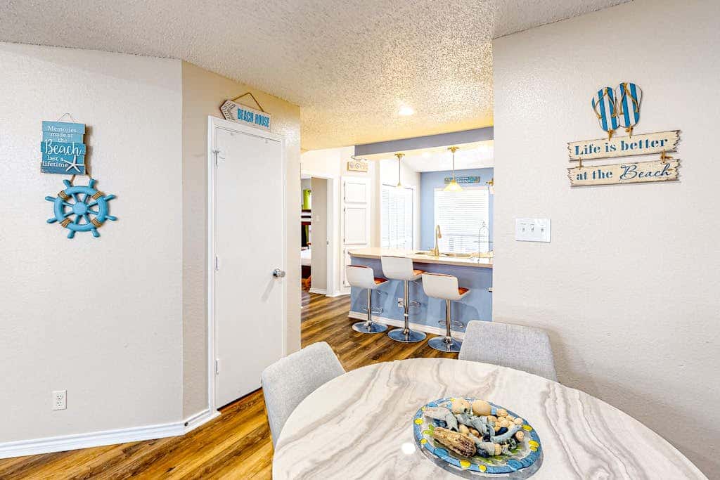 Beach Club 363 - Heated Pool & Hot Tub, Dogs OK