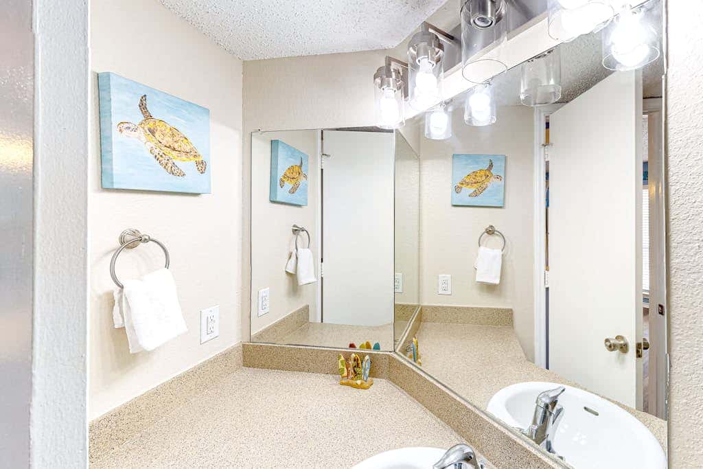 Beach Club 363 - Heated Pool & Hot Tub, Dogs OK