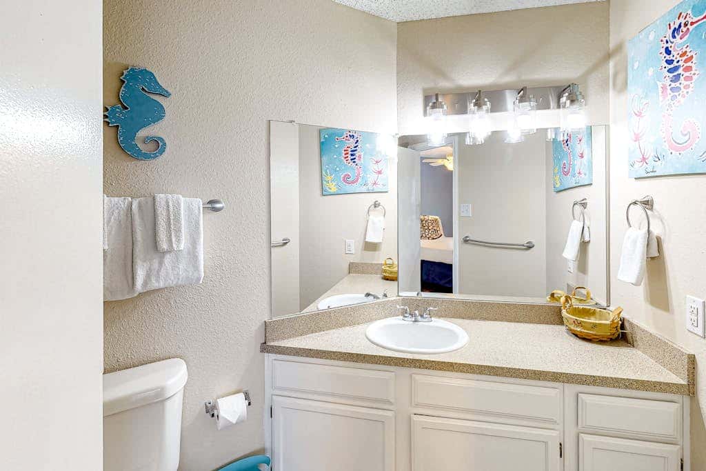 Beach Club 363 - Heated Pool & Hot Tub, Dogs OK