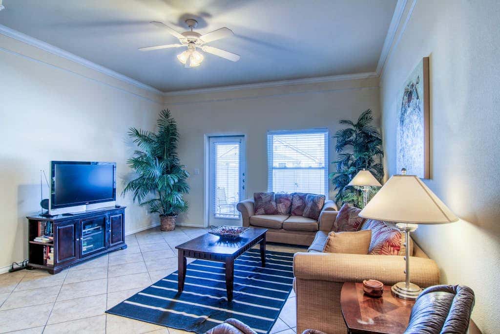 Palm Bay 202 - Heated Pool, BBQ & Beach Access