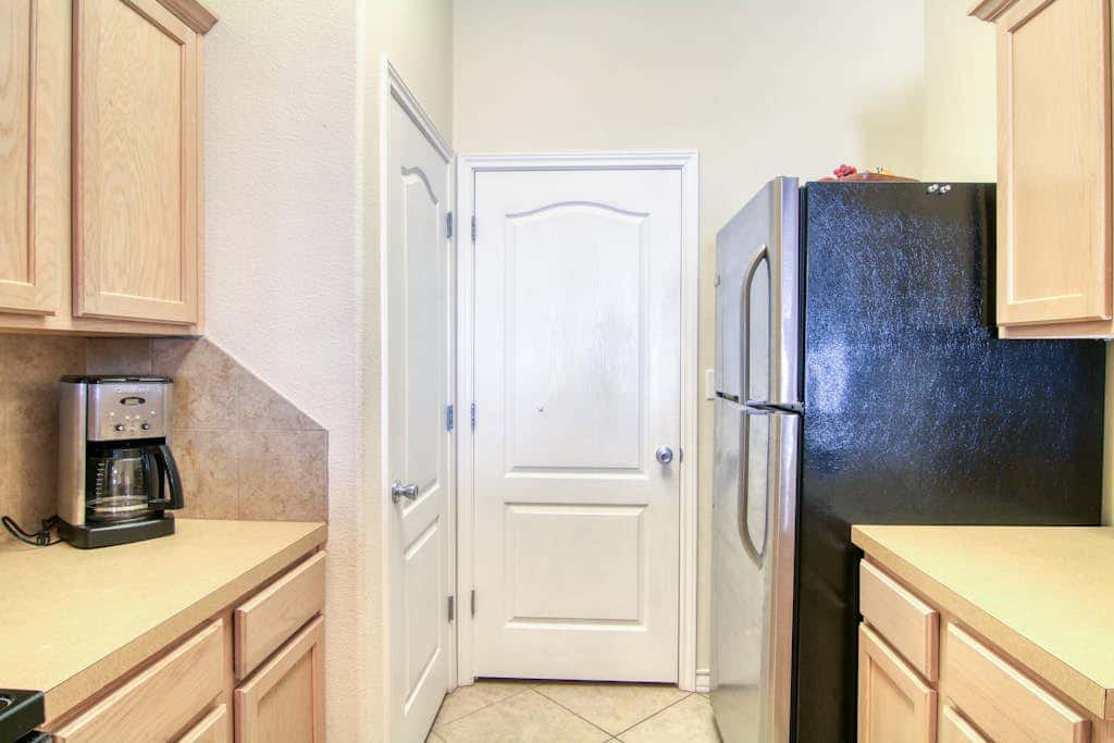 Palm Bay 202 - Heated Pool, BBQ & Beach Access