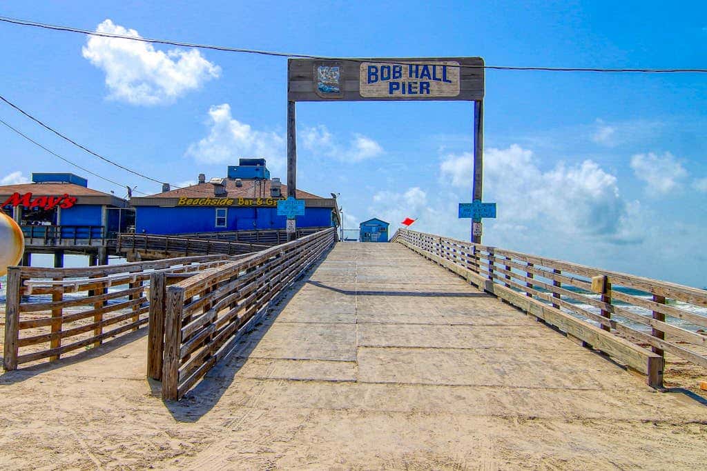 Palm Bay 202 - Heated Pool, BBQ & Beach Access