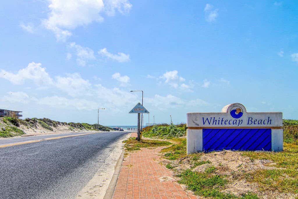 Leeward Isles 606 - Walk to Beach, Pool & Balcony