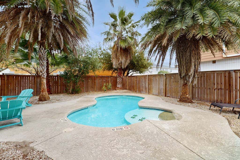 Surf Inn - Under New Ownership