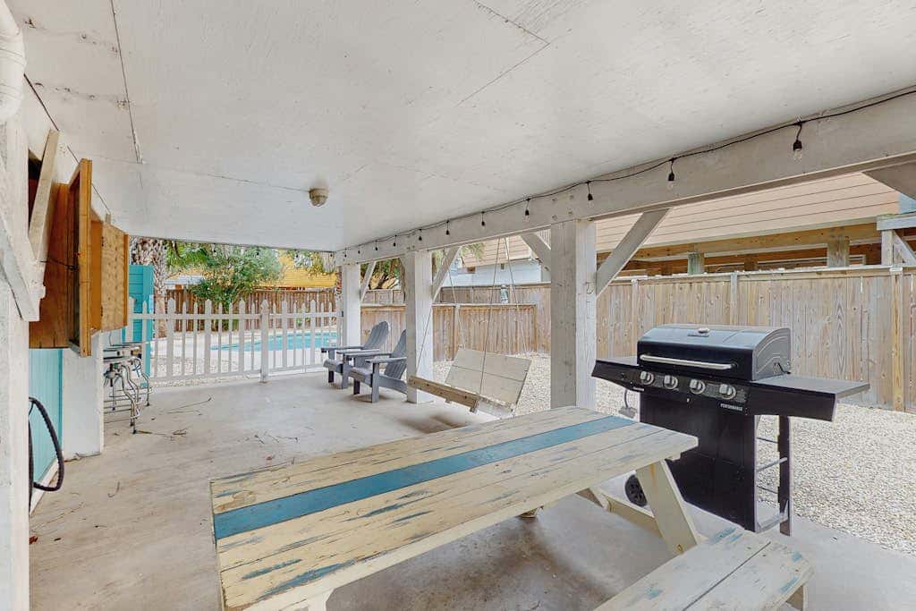 Surf Inn - Under New Ownership