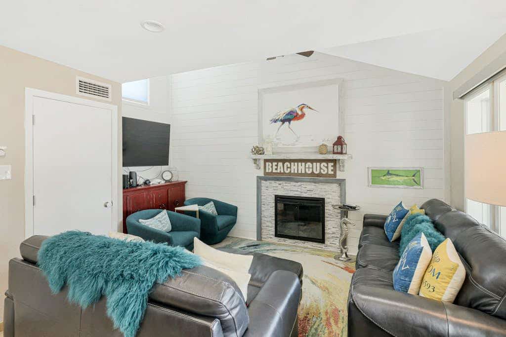 Inviting Gulf-front condo with pool, balcony, central AC, W/D, & dog-friendly
