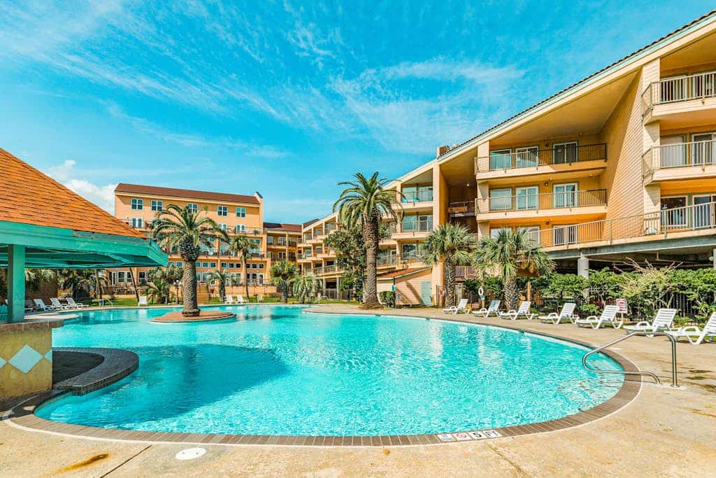 Updated oceanfront condo with pool, hot tub, fast WiFi & easy beach access