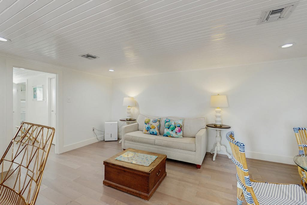 El Cerrito Place - Unit B
