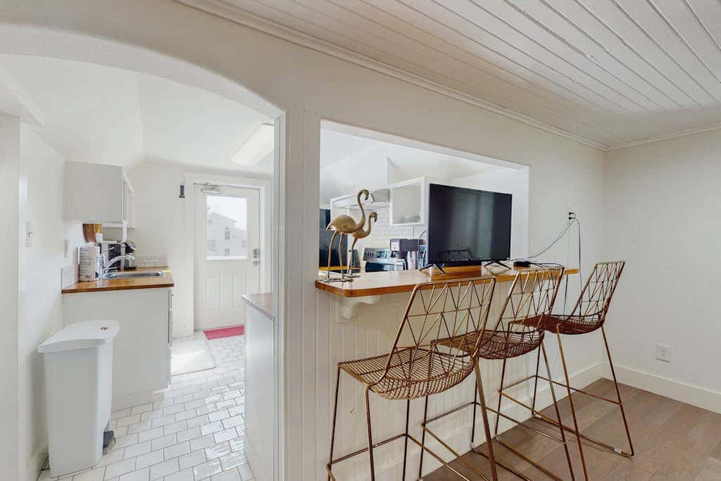 El Cerrito Place - Unit B