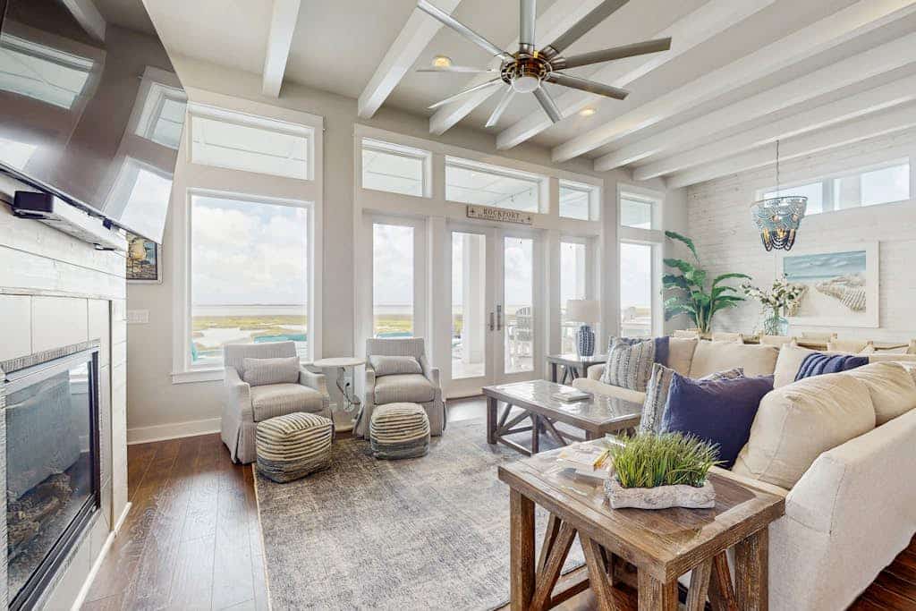 Waterfront home w/ private pool, grill, community amenities & great location