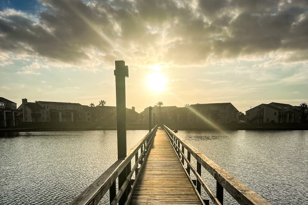 Rockport Waterfront Getaway #608