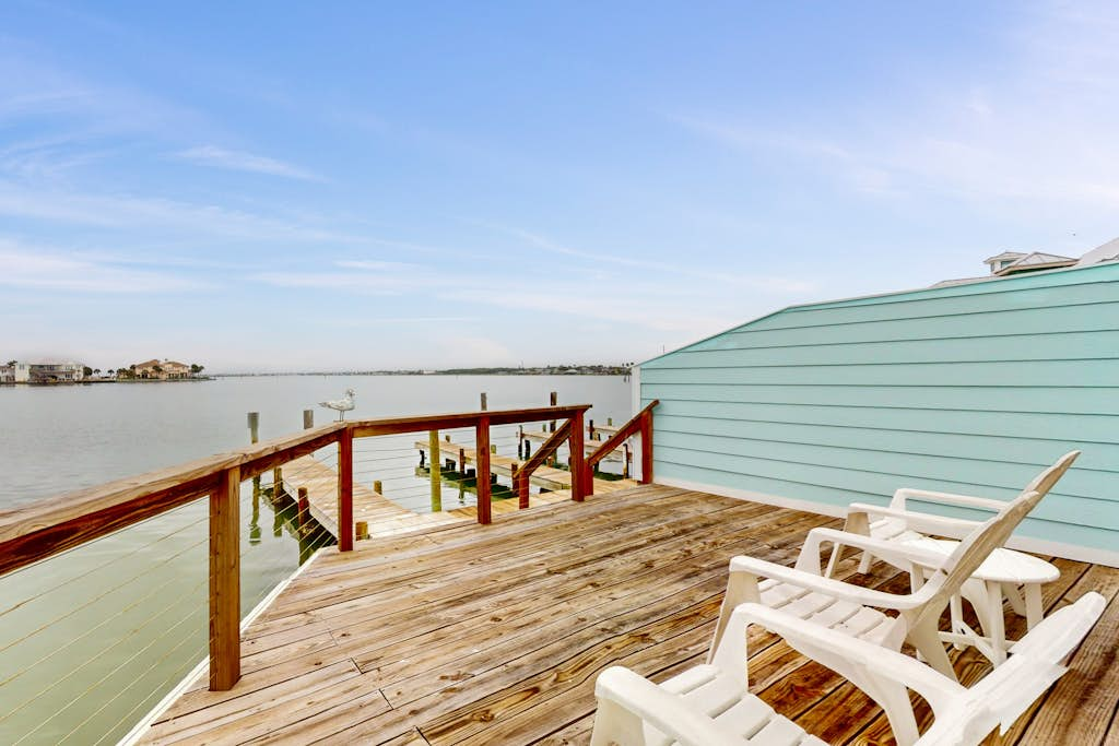 Pelican Point - Waterfront, Pool & Dock Access