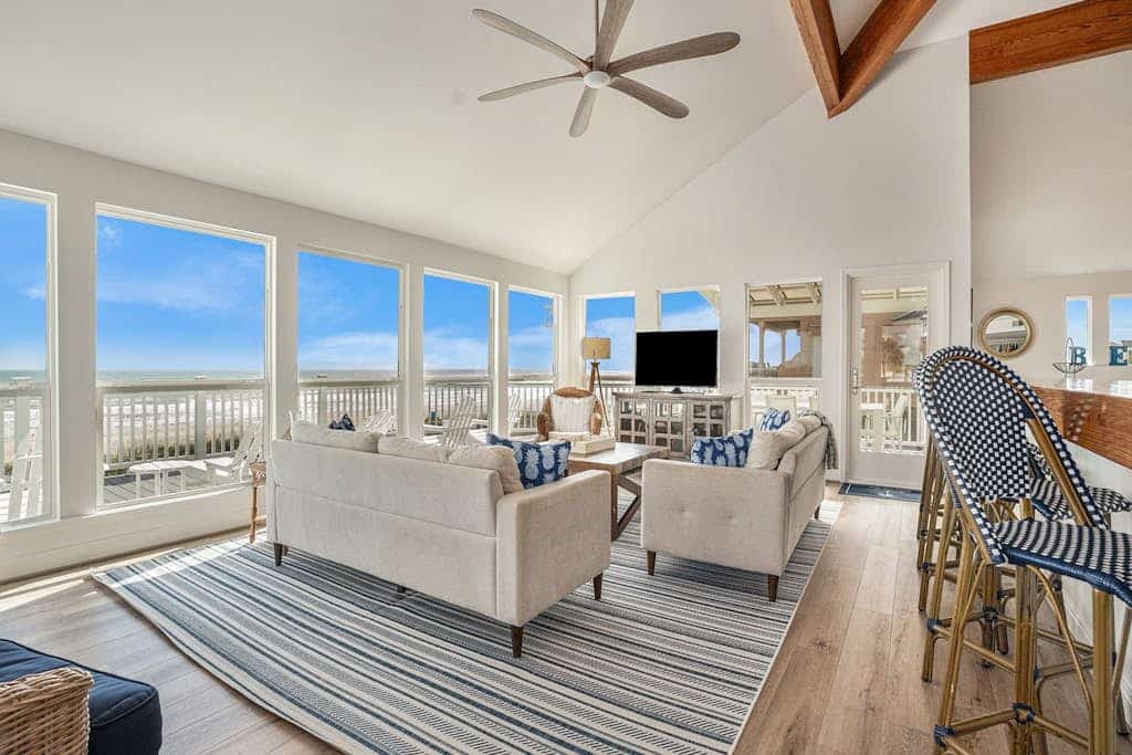 Vista Del Mar - Gulf-Front Beach House, Sleeps 15