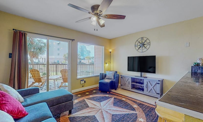 Freshly-updated dog-friendly home with shared pool, hot tub, and fitness room