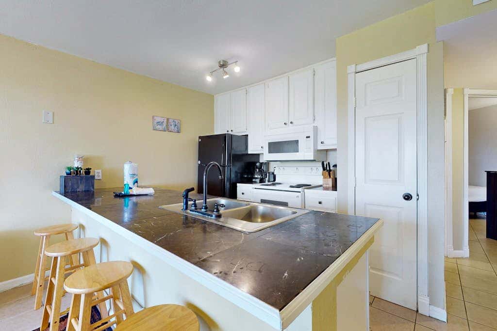 Maravilla Condos - Lonestar Oceanview Villa 1